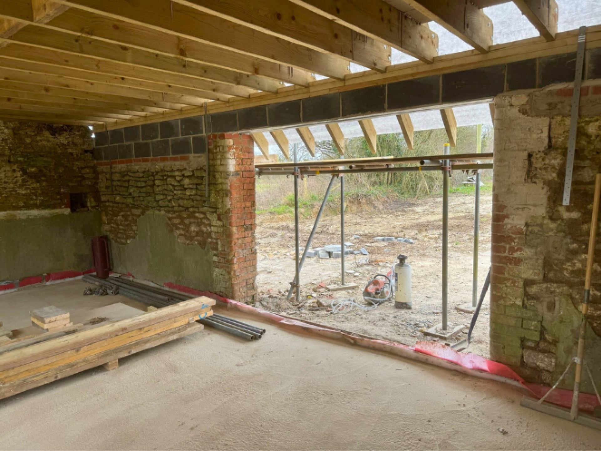 Ground floor ceiling installation
